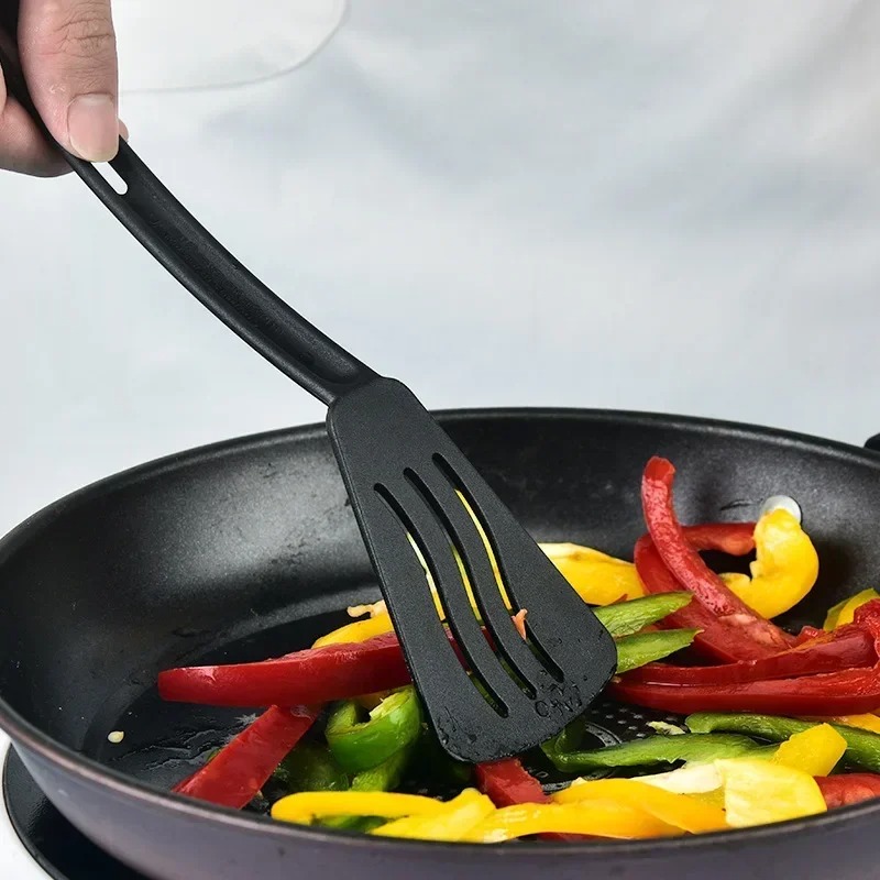 Set di utensili da cucina in n - Camping Cooking And Eating Set recensione e prezzo